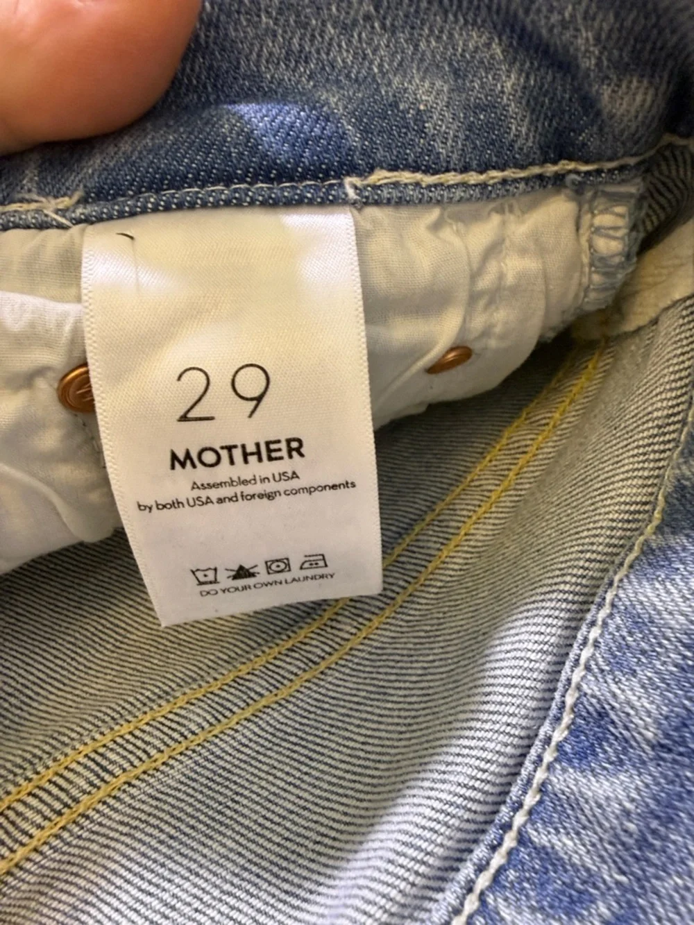 MOTHER Insider Crop Step Fray Jeans Drinking By The Pool Wash Size 29 - Picture 6 of 14